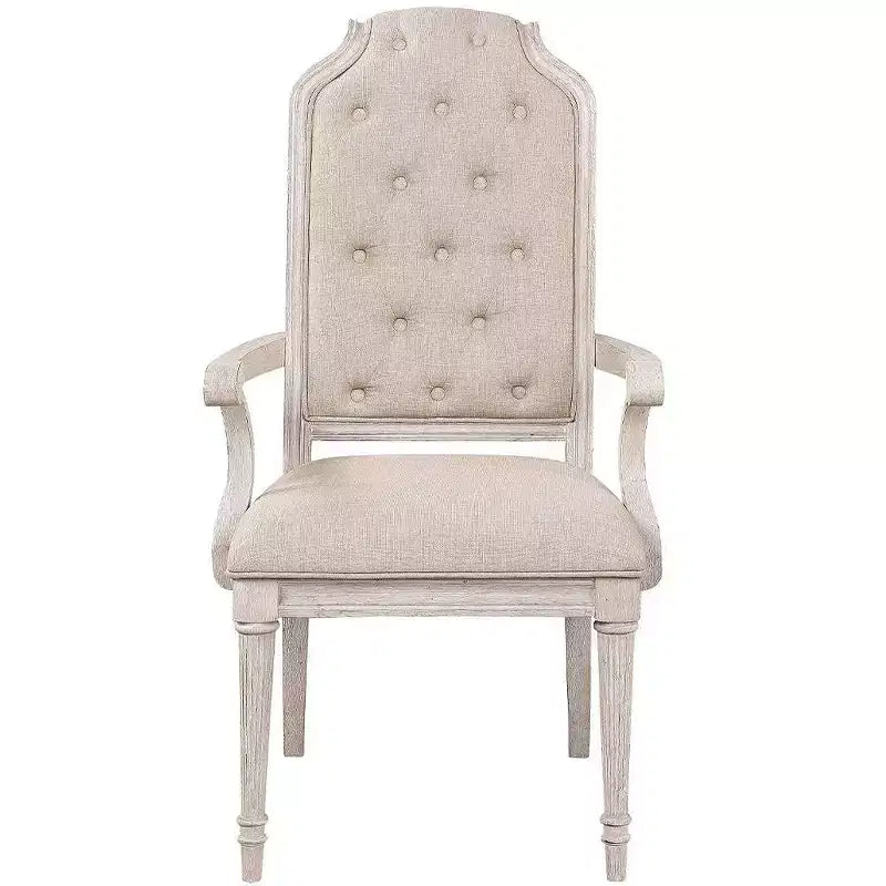 Chaise de salle à manger à dossier haut avec accoudoirs et revêtement capitonné – Blanc cassé vintage