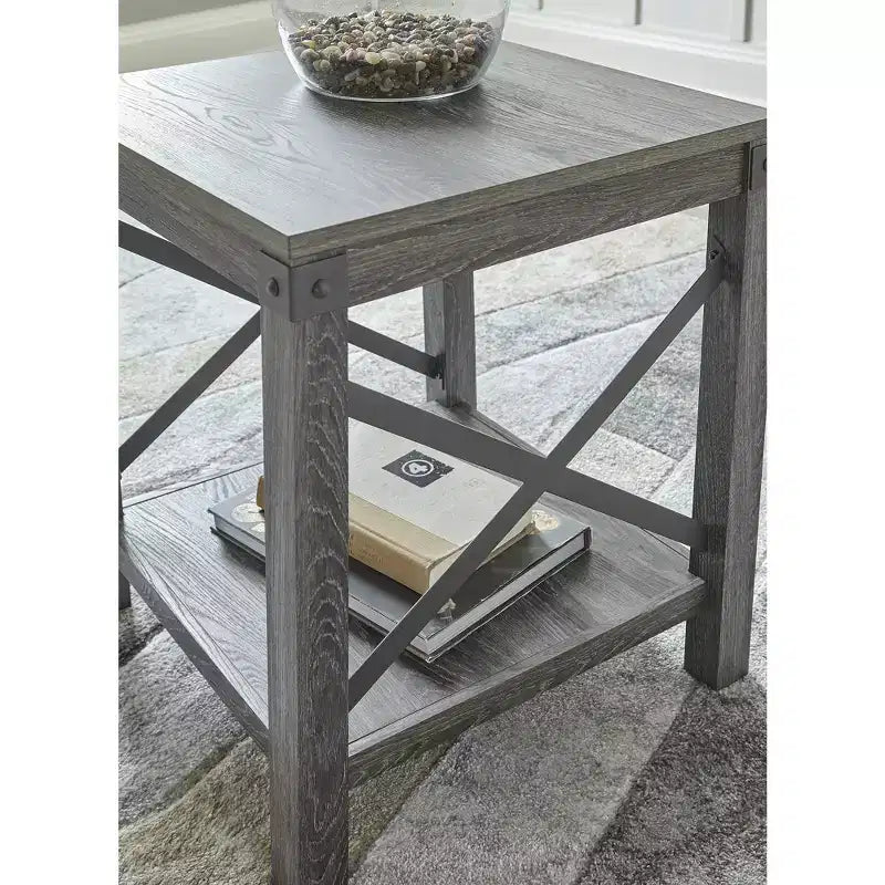 Table d'appoint carrée de style fermette moderne avec accents en X – Brun grisâtre