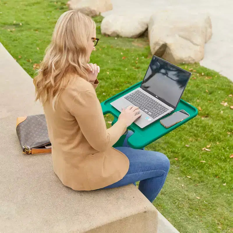 Grand bureau portable pliable avec surface et accoudoirs réglables