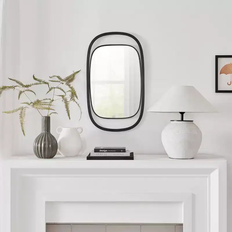 Miroir mural rectangulaire contemporain de 75,2 cm avec cadre en fer noir
